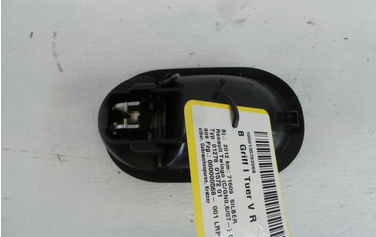 Renault Twingo 2 ab 2012 Innengriff T&uuml;rgriff vorn rechts 8200028486 silber